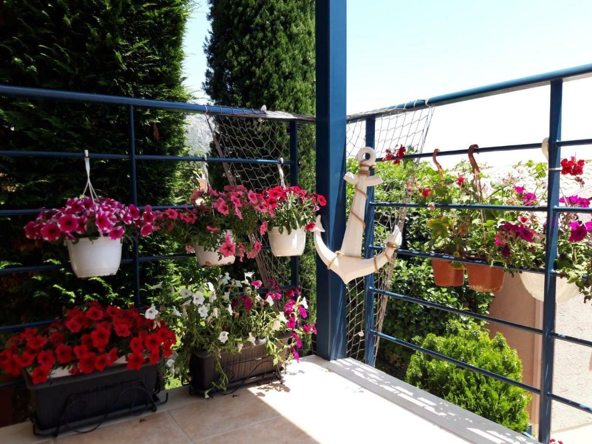 Bohemia Beach House Comfortable Villa On The Beautiful North East Coast Barbati Exterior photo
